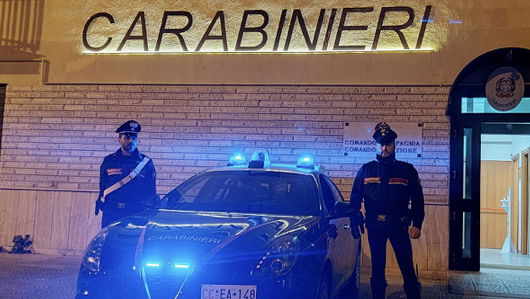 Schiavonea, tra le piante ornamentali sul balcone anche la Marijuana: arrestato 