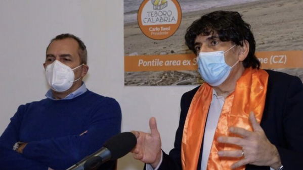 Tansi contro De Magistris: «Un quasi ex Sindaco e futuro disoccupato»