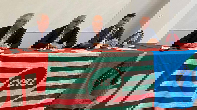Regionali, i sindacati plaudono all’appello dei Vescovi: «Pensare al bene di una comunità stremata»