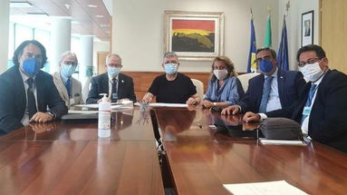 Covid, la Regione collaborata con Rotary e Usaid. Spirlì: «Vicini ai più fragili»