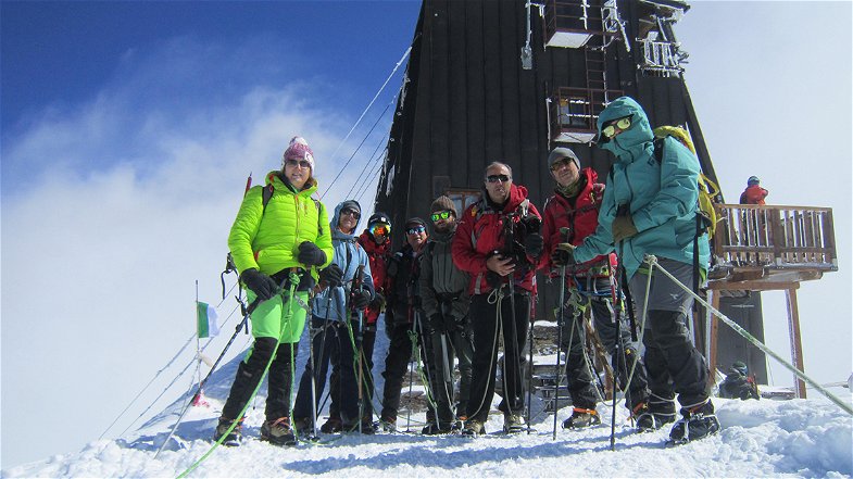 Il Club Alpino Italiano di Castrovillari ha raggiunto il rifugio più alto d’Europa