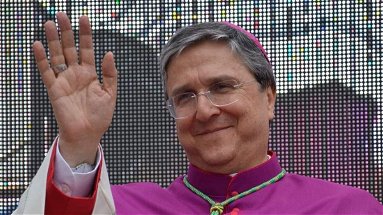 Monsignor Savino: «Prego affinché Eleonora, Michela, Akrem siano accolti dal sorriso della Madonna»
