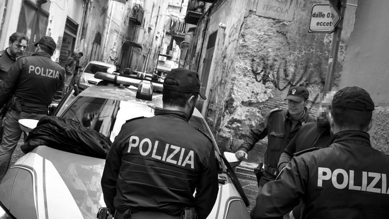 Pronto il calendario della Polizia 2022: sarà dedicato al Covid-19