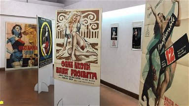 Al via la mostra dei “manifesti cinematografici come evoluzione del costume italiano”