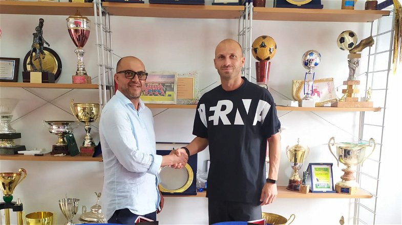 Castrovillari Calcio, Cosimo Cosenza è ufficialmente “rossonero”