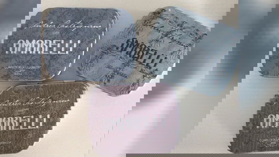 Amarelli ispira arte e design, la sua scatola di metallo da icona a strumento creativo