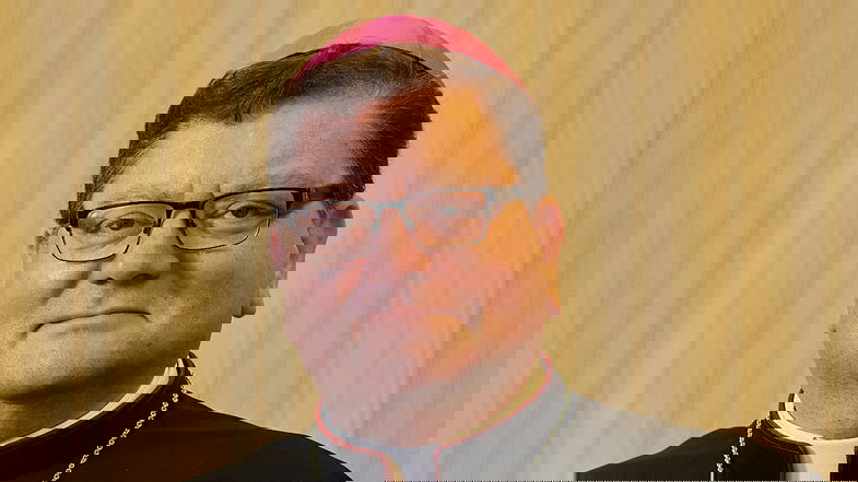 Monsignor Aloise a tutti gli studenti: «Prendete in mano la vostra vita e fatene un capolavoro»