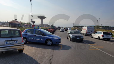 Tornano a protestare i produttori agricoli della Sibaritide: sit-in sulla Statale 106 - VIDEO