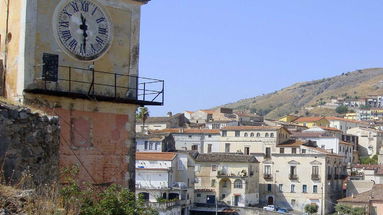 Cimitero Sibari, consiglieri di minoranza dicono sì ma chiedono chiarimenti sull’impianto crematorio