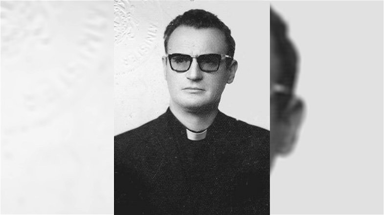Don Giuseppe Torrente (1919-1998), insegnante e sacerdote rossanese, autore del volumetto Mysterium Fidei