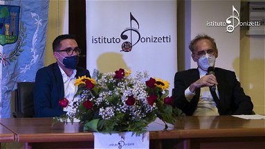 Cerimonia di inaugurazione del nuovo anno accademico dell’Istituto Donizetti di Mirto 