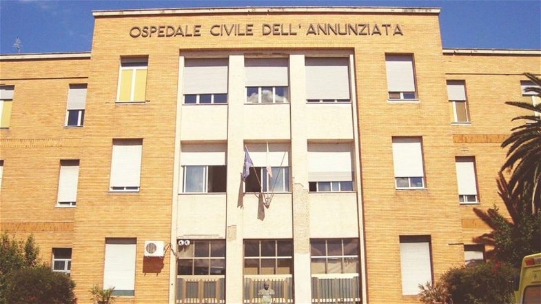 Covid in Calabria: calano i posti occupati negli ospedali ma aumentano i morti