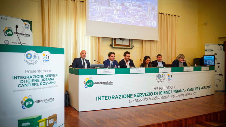 Co-Ro, nuovo servizio integrativo di Igiene Urbana: esteso al centro storico di Rossano il porta a porta spinto