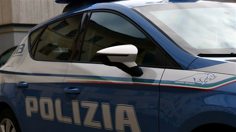 Perseguitava l'ex compagna, arrestato un agente della Polizia municipale di Corigliano-Rossano