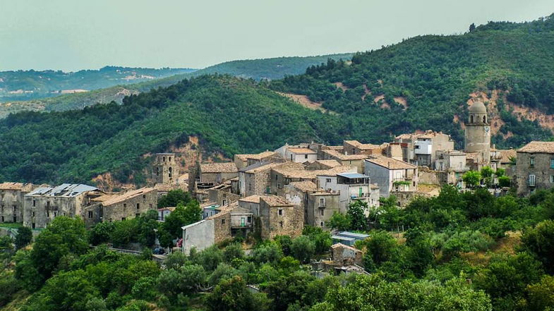 Covid, a Campana il sindaco chiede l’istituzione della zona rossa