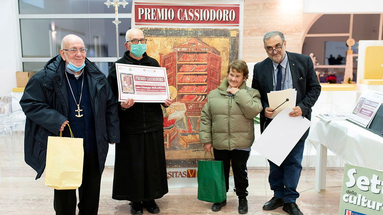 Cosenza, Premio Cassiodoro. Ecco i vincitori, le motivazioni e chi ha consegnato il riconoscimento