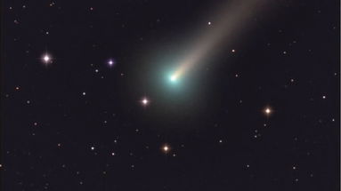 In arrivo la cometa di Natale: ecco come e quando sarà possibile vederla