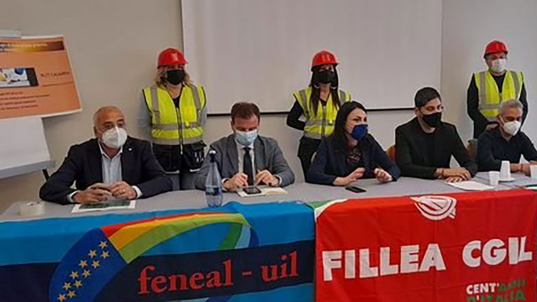 Sciopero generale, anche FenealUil e Fillea Cgil Calabria scenderanno in piazza