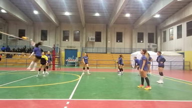 VOLLEY - Panettone amaro per le bizantine sconfitte dalla Filadelfia Cup