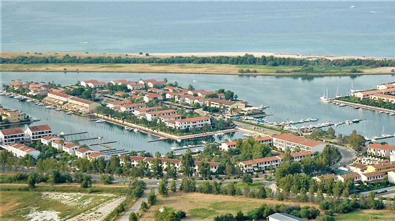 Pesca illegale nelle darsene dei laghi di Sibari