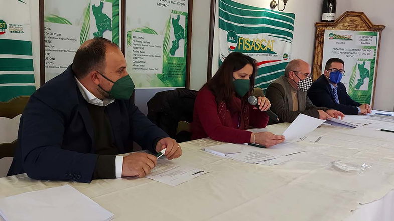 Fisascat Cisl Calabria, rieletto Lo Papa segretario: «Altri quattro anni a sostegno dei lavoratori»