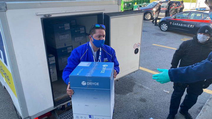 In due settimane 100mila dosi di vaccino per la Calabria