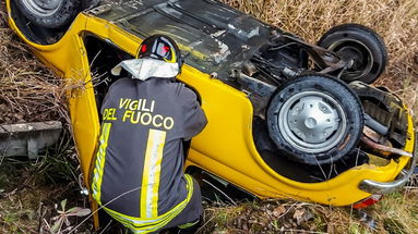 Incidente mortale a Oriolo, un’auto finisce fuori strada: la vittima aveva 74 anni 