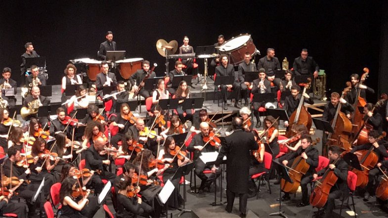 Morano, 30 anni di musica e teatro: l’Allegra Ribalta festeggia con l’Orchestra Sinfonica di Cosenza