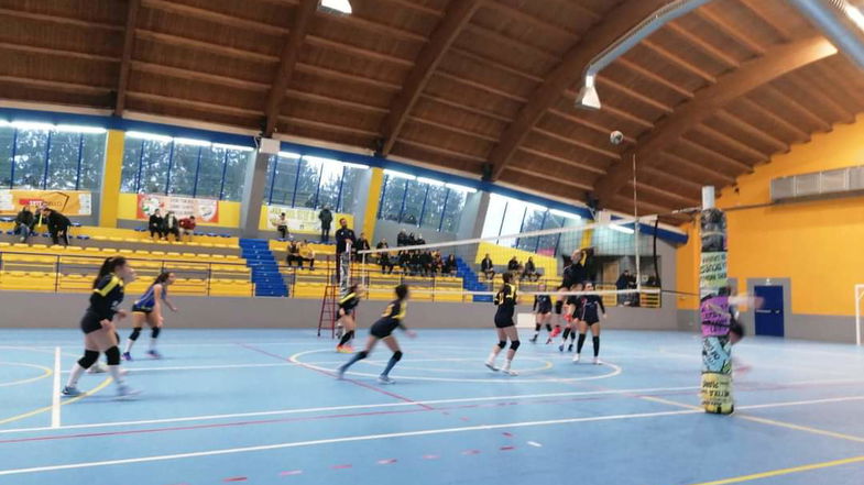 Perdenti ma mai dome: le atlete di Pallavolo Rossano sconfitte 