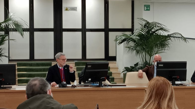 Commissione Sanità Calabria: Ferdinando Laghi presenta la proposta di legge per il ritorno ai territori delle 11 Asl