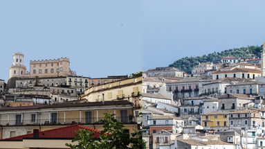 «Le uscite infelici del consigliere Madeo sono irrispettose verso tutti quelli che lavorano per la Città»