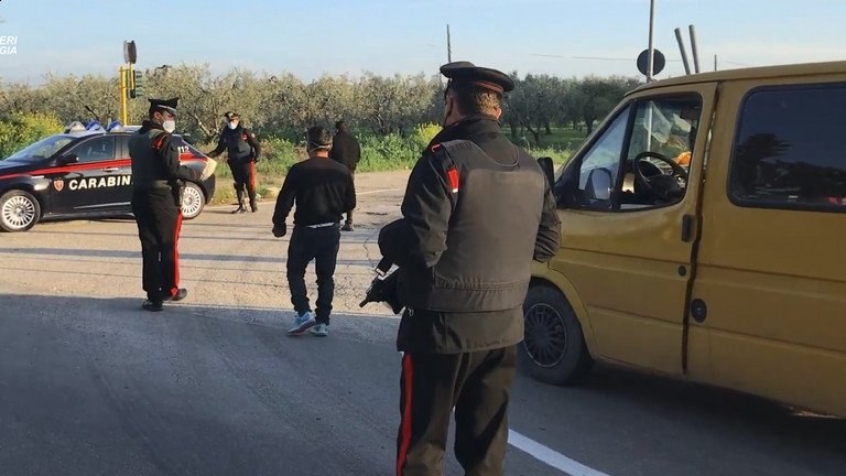 Caporalato, arresti e sequestri a Corigliano Rossano, Crotone e Matera
