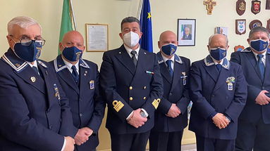 L'associazione nazionale marinai di Italia in visita alla capitaneria del porto di Co-Ro 