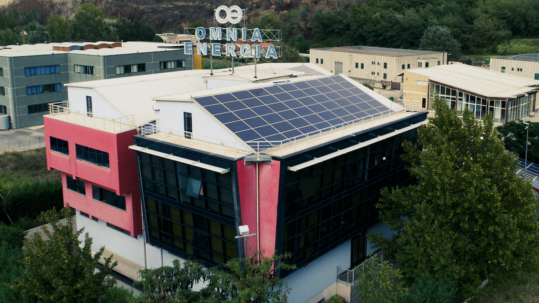 Omnia Energia festeggia l’anniversario del primato italiano come edificio più sostenibile d’Europa.