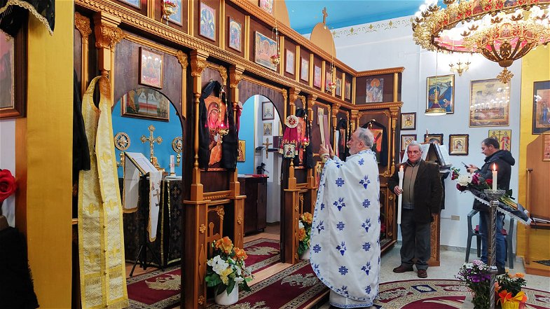 È iniziata la Pasqua per la Chiesa ortodossa... è festa nella comunità di Schiavonea