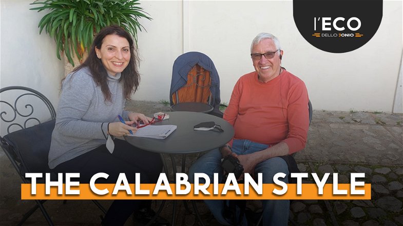 Turisti americani per le vie del centro storico di Rossano, visita di una Calabria sconosciuta