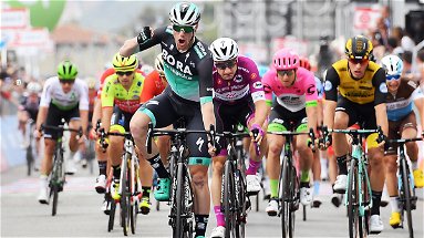 Il Giro d’Italia fa tappa in Calabria fino al Parco Nazionale del Pollino: ecco quando