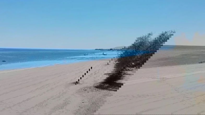 Giornate ecologiche, appuntamento sul lungomare Centofontane per ripulire la spiaggia di Crosia Mirto
