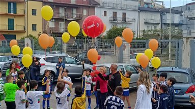 Tanti palloncini colorati per ricordare un ragazzo che amava la vita: si è chiuso il 15esimo Torneo Manuel Leone