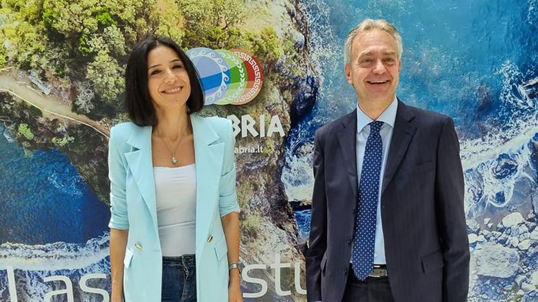 Mense scolastiche biologiche, Princi e Gallo lanciano il progetto per attivarle in tutta la Calabria