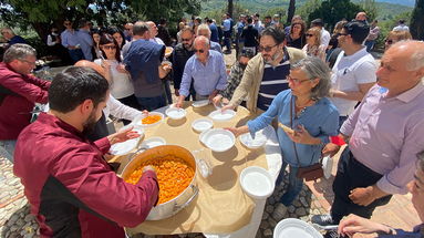 Presentata a Calopezzati la Guida Extravergini 2022, grande successo di Slow food