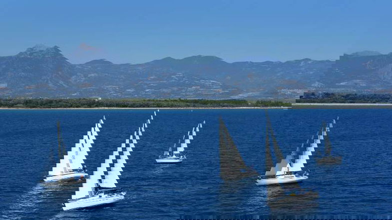Il canale non è più insabbiato, ai Laghi di Sibari ritorna il raduno velico della Magna Graecia