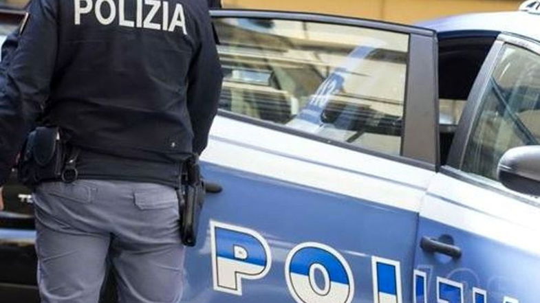 Segregata in casa e costretta a subire violenze: arrestato un 64enne