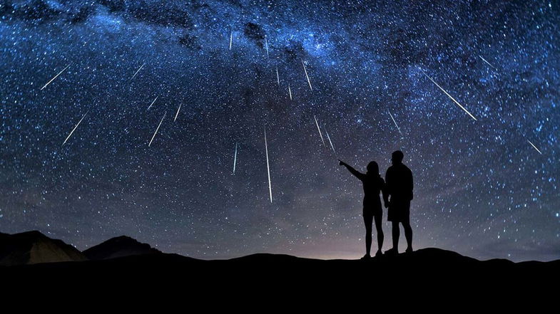 Occhi al cielo, a settembre saranno tante le stelle cadenti: uno spettacolo mozzafiato