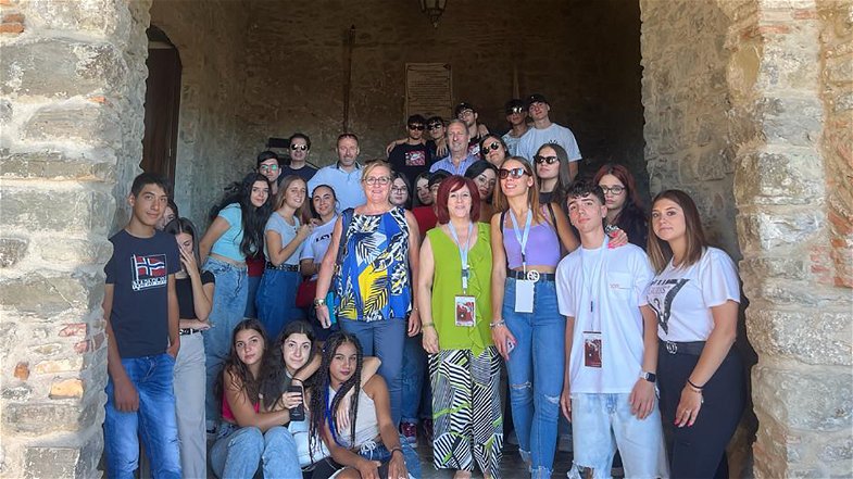 Gli studenti dell’Aletti di Oriolo alla scoperta del centro storico e della “magia del Passato”