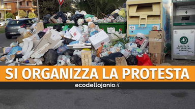 Emergenza rifiuti, resilienza finita: ora monta la protesta dei cittadini stufi di essere sommersi dalla monnezza