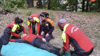 Prove di soccorso per i volontari del soccorso alpino della Calabria