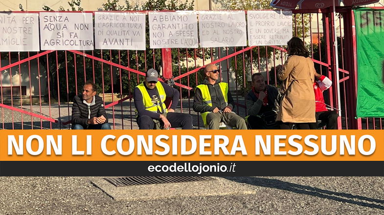 Protestano ancora le tute verdi: poca solidarietà dalla politica e dai cittadini. L'appello di un operaio