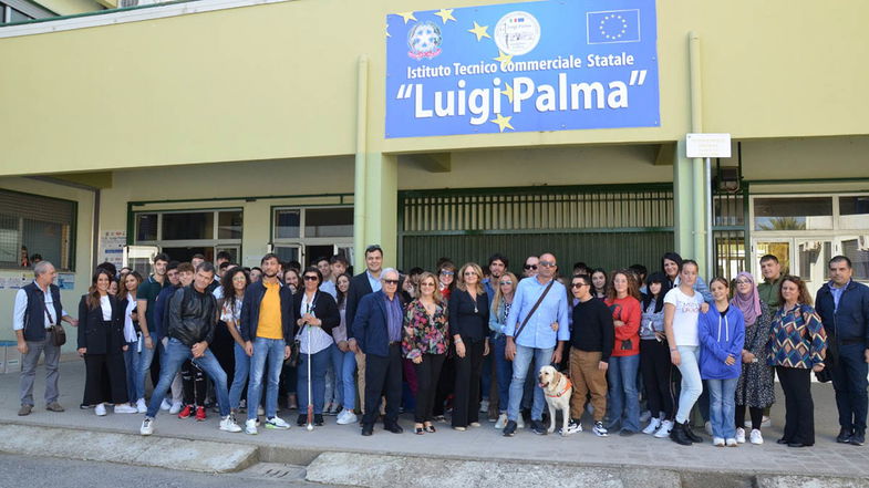 “Un compagno per la viSta”, l’emozionante evento all’Istituto “Palma” di Co-Ro