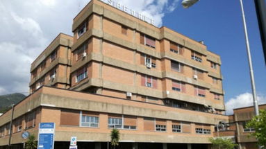 Ospedale Chidichimo, al via le gare d'appalto per gli adeguamenti strutturali. Le gestirà Invitalia